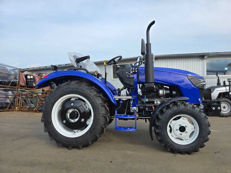 Вбивця DONGFENG 244, повнопривідний міні-трактор TERRA FENG 3524X
