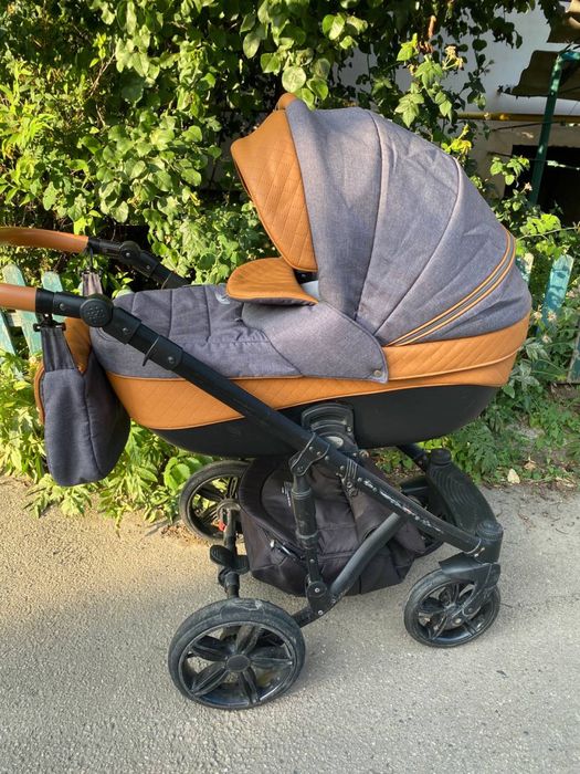 Коляска, Карело Браво 2 в 1