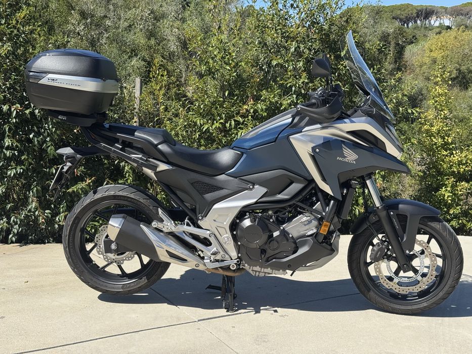 Honda NC 750 X / 9.000km / 2023 / Extras