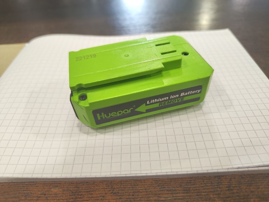 Akumulator litowo-jonowy Huepar 3,7 V / 5200 mAh