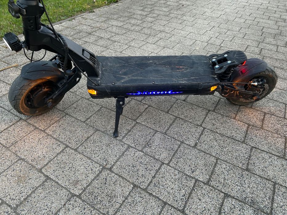 Hulajnoga Elektryczna Kukirin G2 Master 2000W 20,8AH 70KM 60km