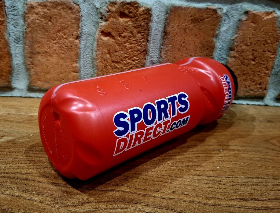 Bidon pojemnik butelka 700 ml
dostępne 2 szt.