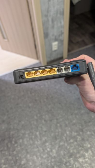 Linksys by Cisco WRP400 маршрутизатор