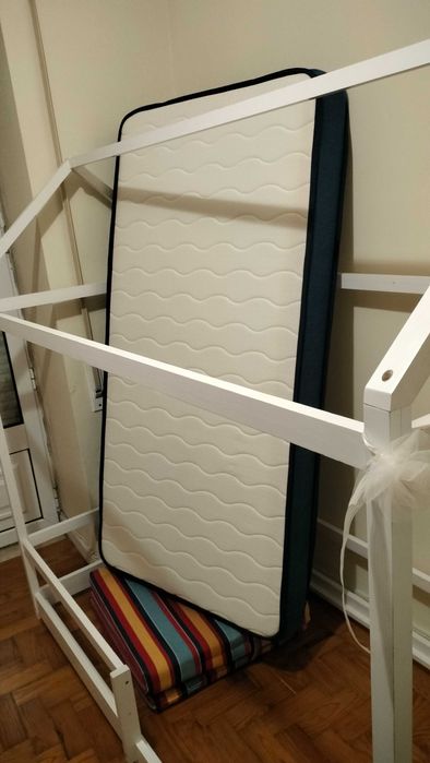 Cama criança Montessori