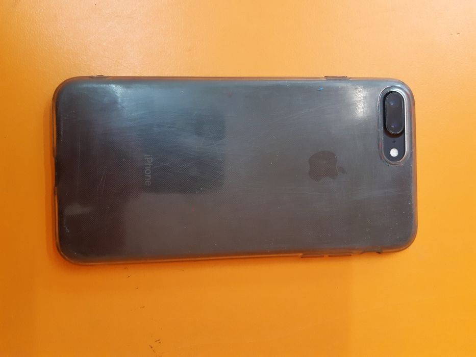 Apple IPhone 7 pluse 128 gb