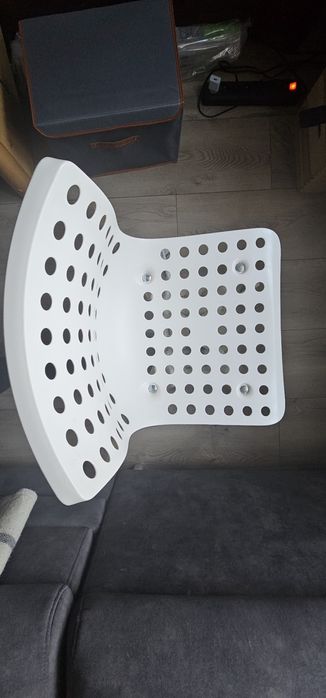 Fotelik biurowy regulowany