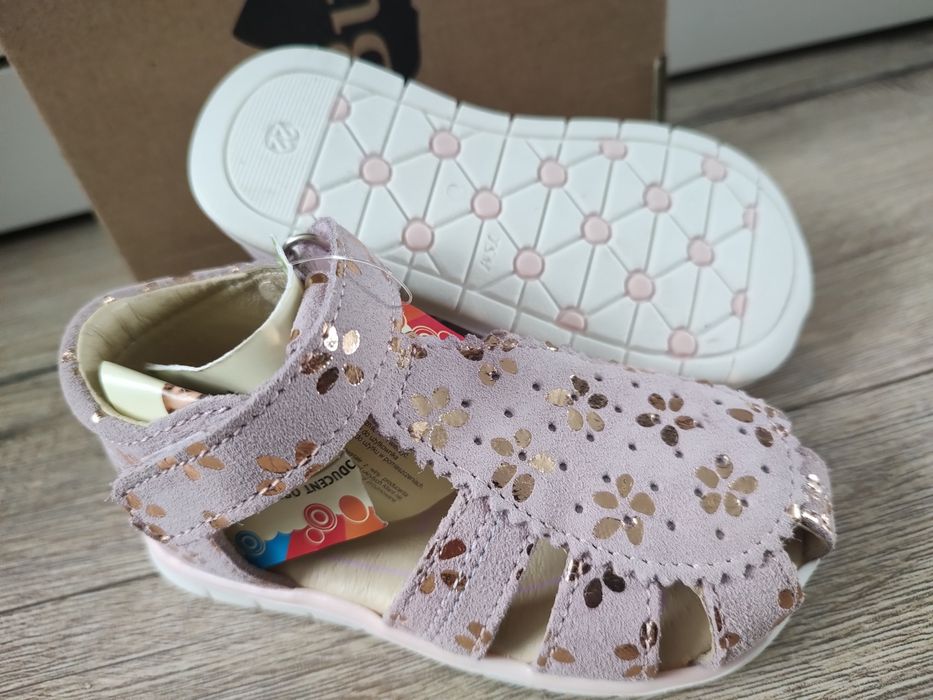 Skórzane sandały Renbut 22