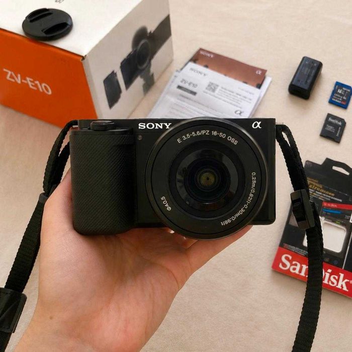 Sony ZV-E10 + lente 16-50mm + acessórios