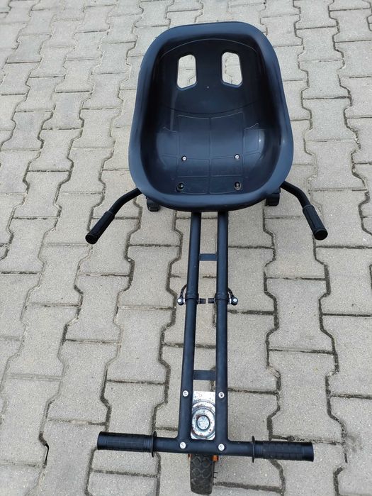 Hoverboard- Deskorolka SKYMASTER 11 Evo (10.5") z nakładką typu GOKART