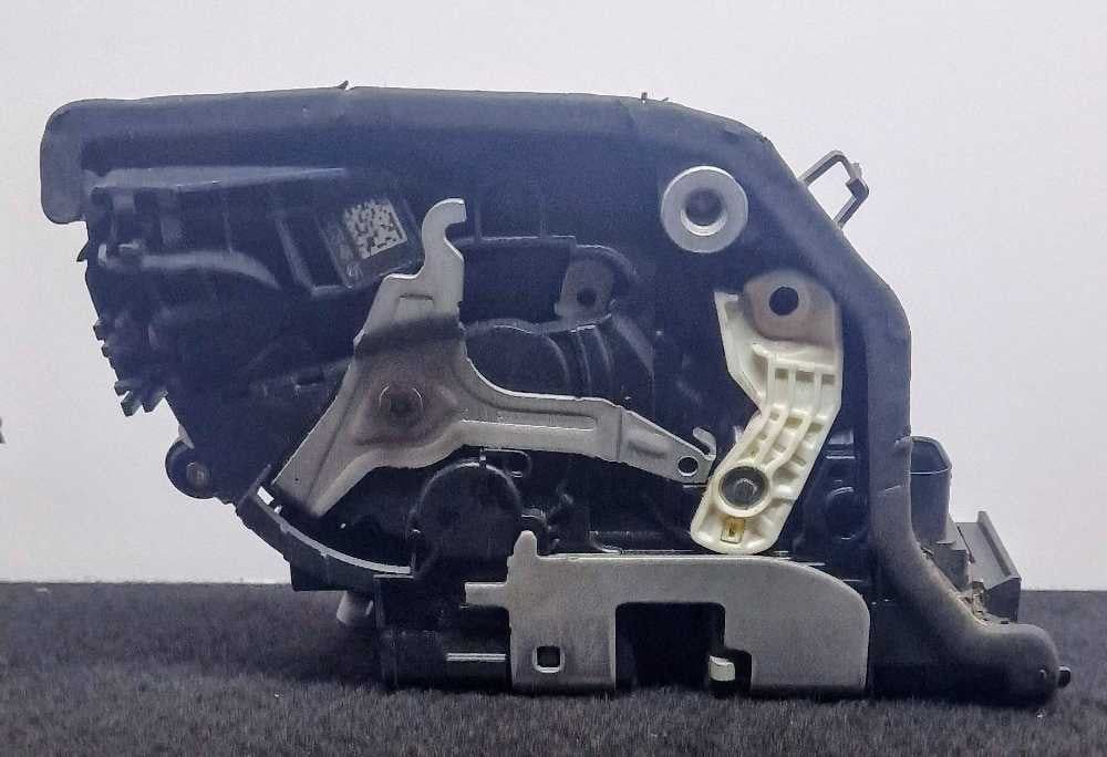 Fechadura / Fecho Porta Trás Direito 747314805 - BMW X3