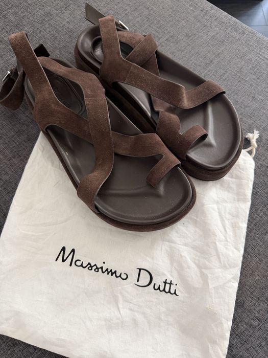 Замшевые сандали Massimo  Dutti
