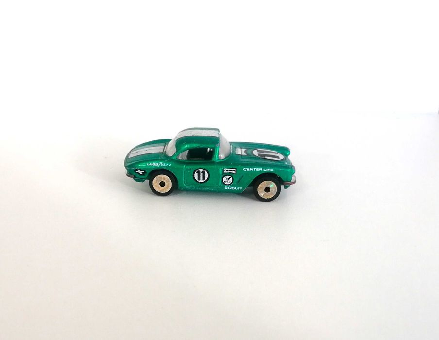 Matchbox 962 Corvette 1982, cor verde (menos comum)