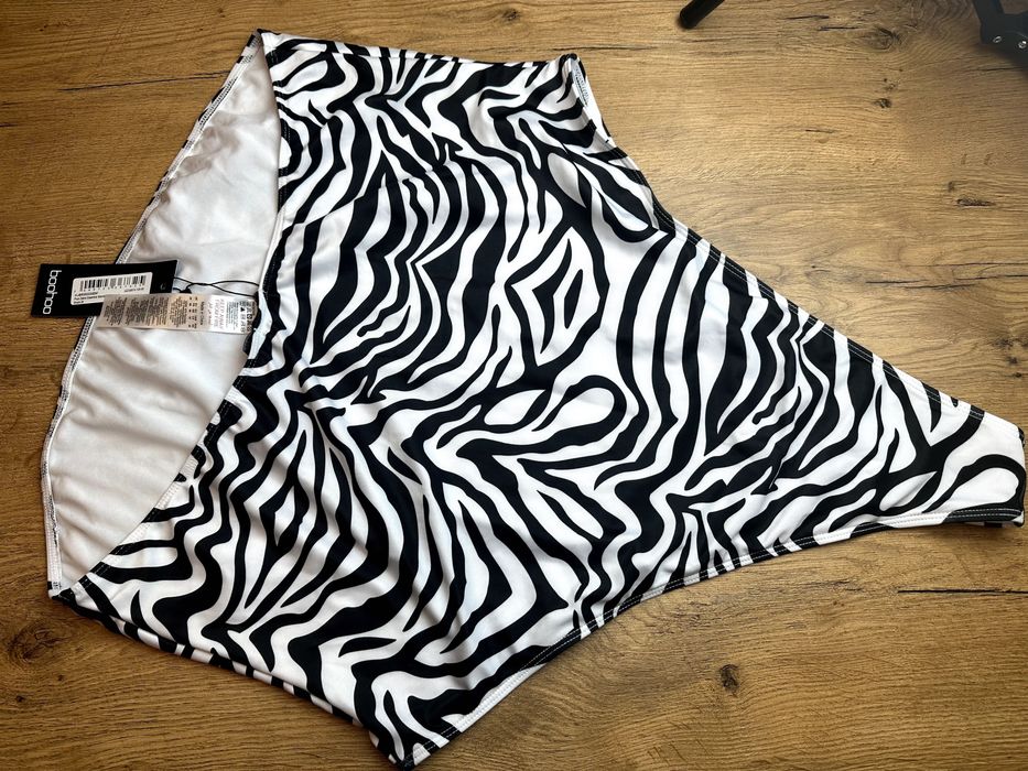 Boohoo strój kąpielowy miękki nowy 46