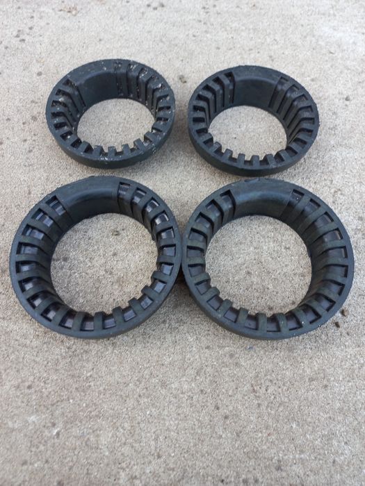 Проставки під пружини ВАЗ