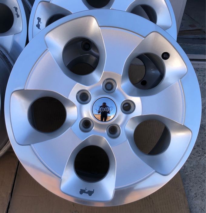 Диски Jeep R18 5*127 Original