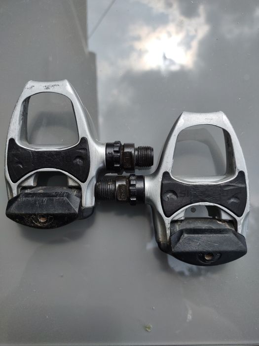 Rower szosowy RALEIGH carbon