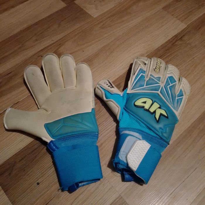 Rękawice bramkarskie 4keepers
