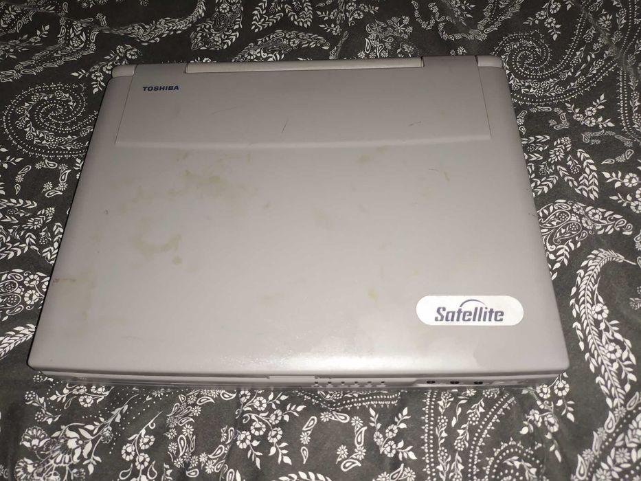 Intel pentium toshiba satellite 220cs de segunda mano