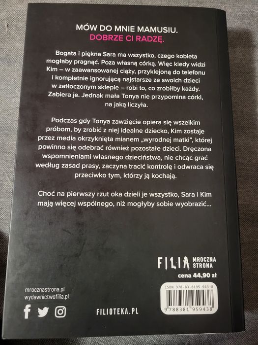 Zła mamusia. Tina Baker