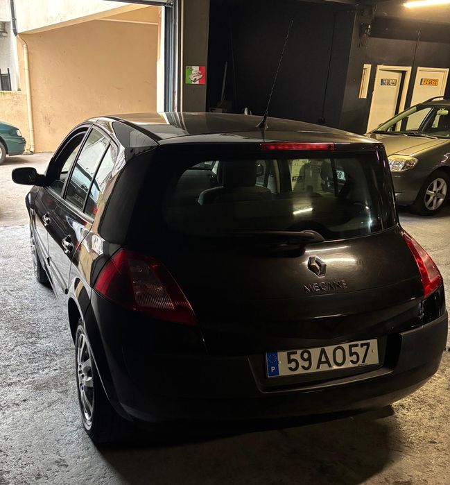 Renault Megane 1.4 Dinâmic 60 mil kms NOVO
