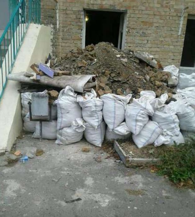 Вивозим смітя. Будівельний мусор. Газ Маз