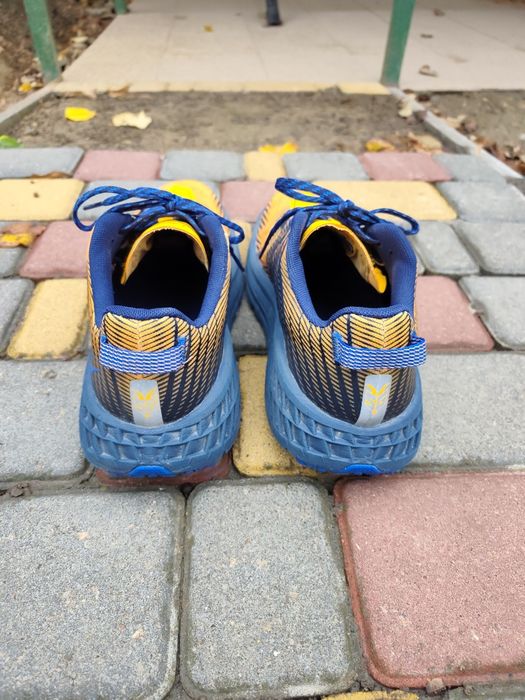 Кроссовки Hoka Speedgoat 4  46 / 47