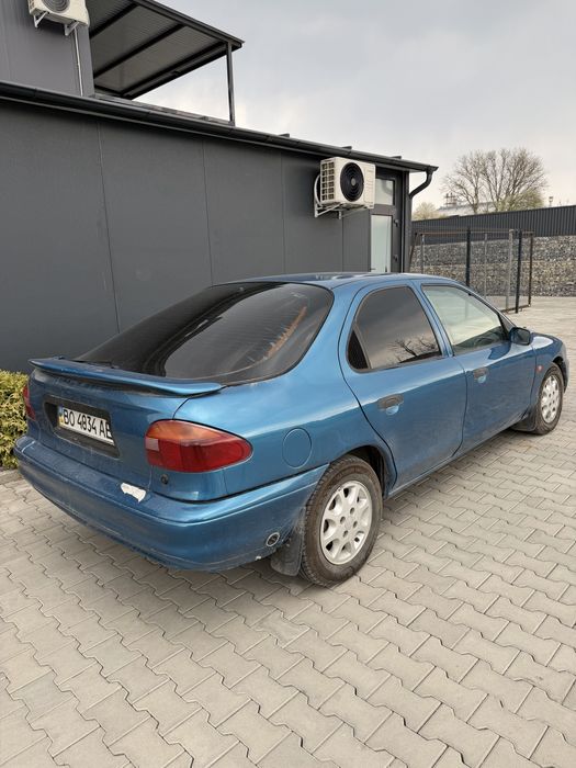 Ford mondeo 1.8 Газ/бензин