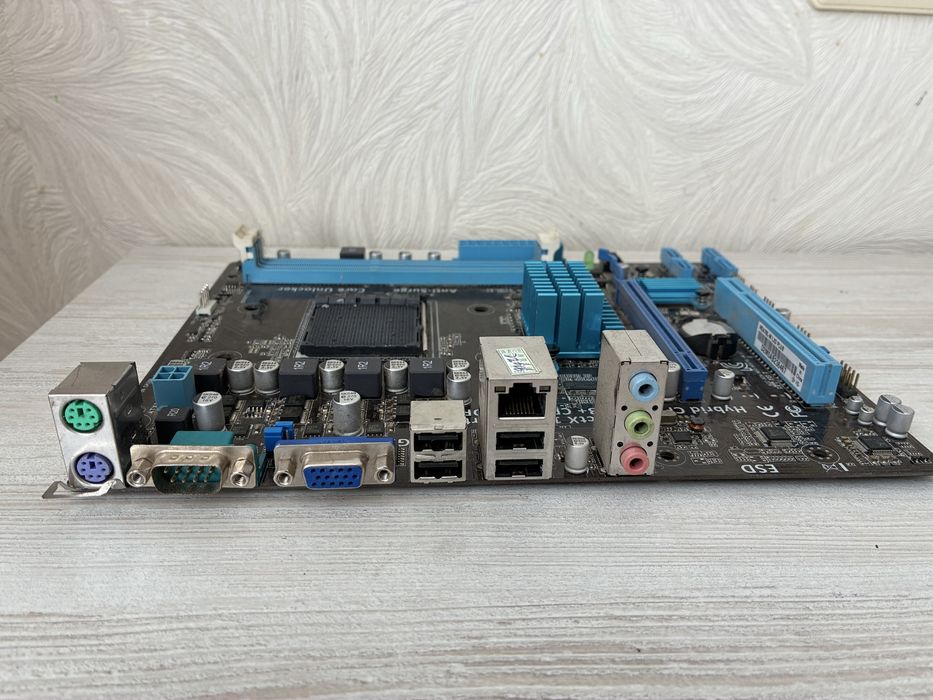 материнская плата ASUS M5A78L-M LX3