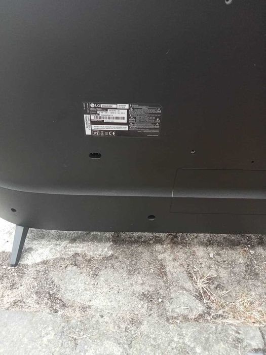 LG 43Uj630V para peças