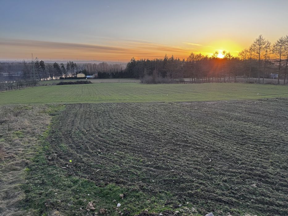 Działka blisko jeziora