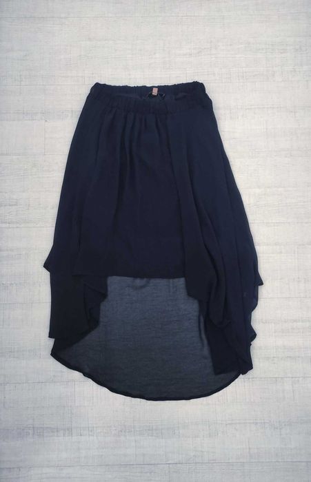 Spódniczka asymetryczna BERSHKA granatowa rozmiar M 38