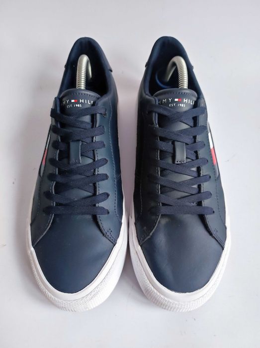 - Tommy Hilfiger  - Sneakersy, trampki r. 41