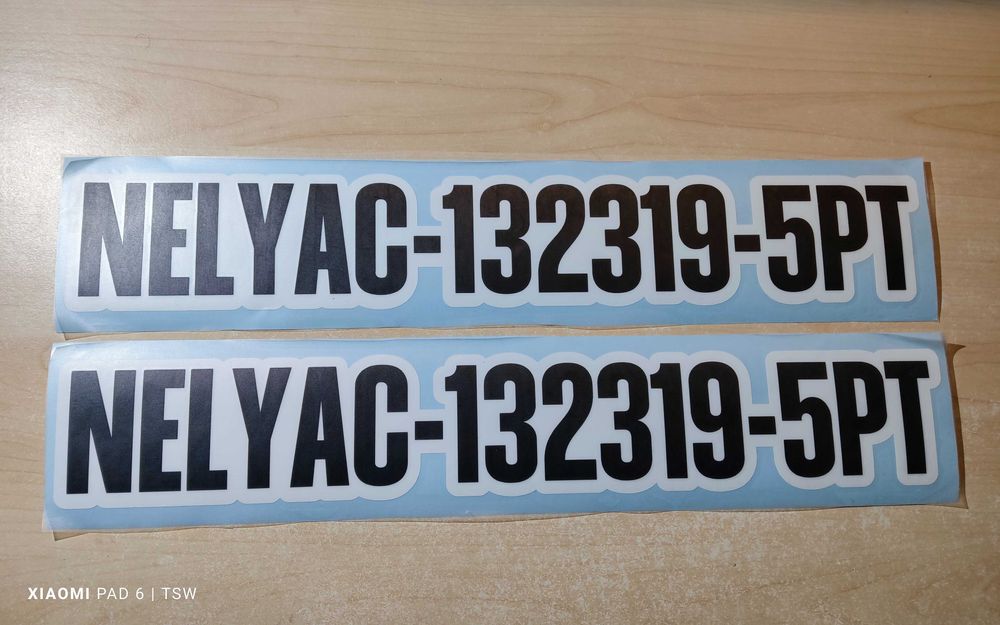 Matriculas e nomes para motas de água/embarcações em vinil recortado