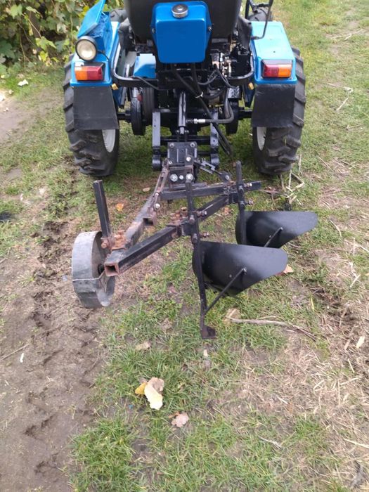 Трактор Lider LUX180D