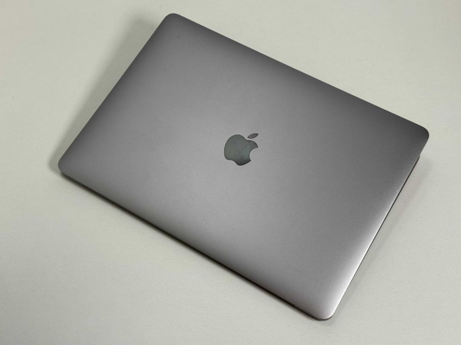 MacBook Pro 13 2017 Touchbar i5 8GB RAM 512GB SSD Super Stan VAT 23%