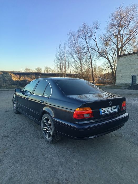 БМВ е39, 2001 рік,530 D
