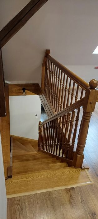 Schody dębowe zabiegowe