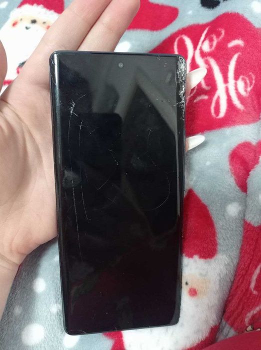 Продам телефон Infinix 40 pro