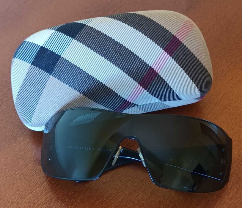 Óculos de Sol Burberry
