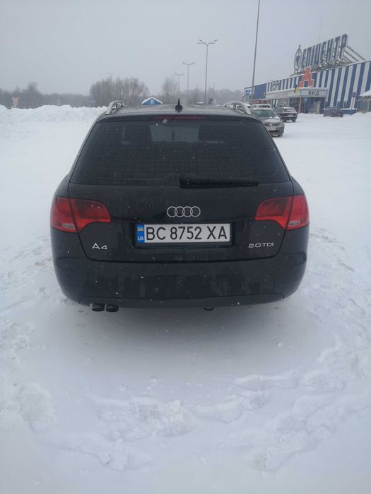 AUDI A4 AVANT S-Line свіжопригнана З ІТАЛІЇЇ!!!