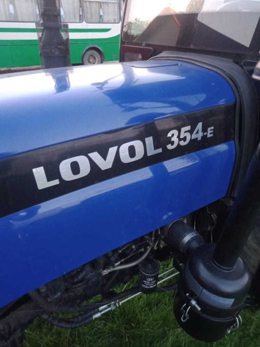 Lovol 354 plus продаеться трактор