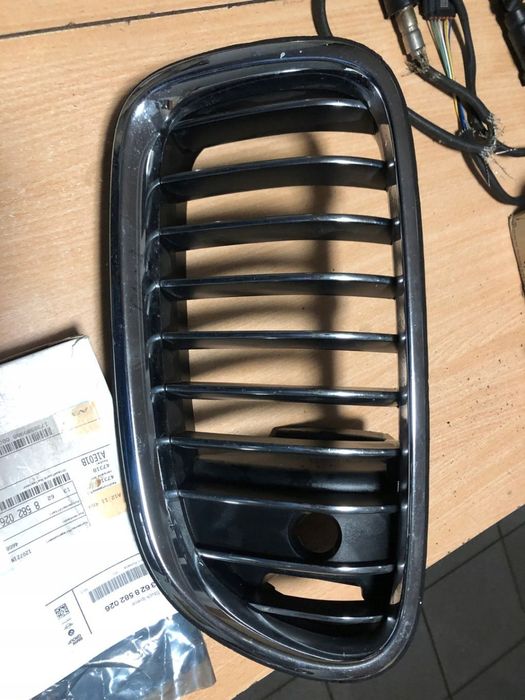 NERKA GRILL LEWA BMW M5 F10 LIFT ORYGINAŁ NIGHT VISION