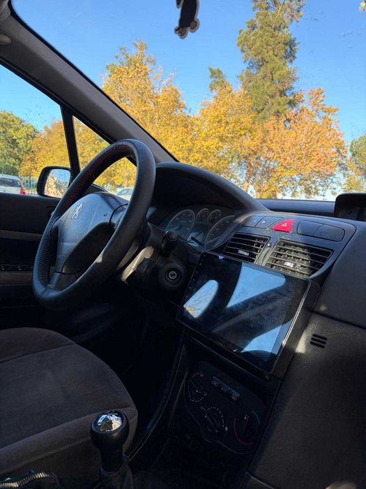 2002 Peugeot 307 1.4