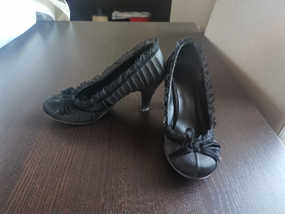 Sapatos Seaside c/ renda e laço 36