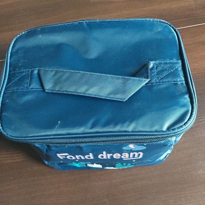 Kosmetyczka damska