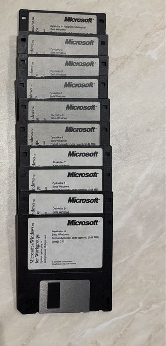 MS Windows 3.11 Workgroups– oryginalne dyskietki 3,5” (10 sztuk)
