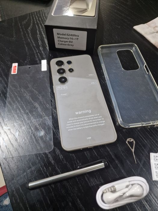 Novo smartphone inspiração Galaxy S24 Ultra.