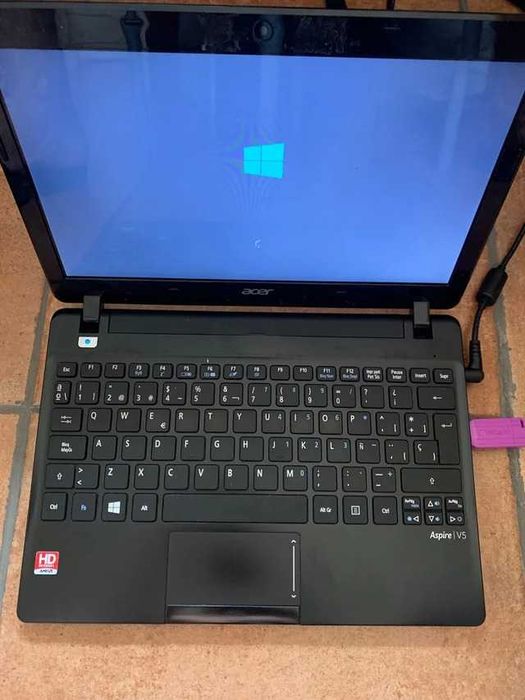 Portátil Acer Aspire V5-121