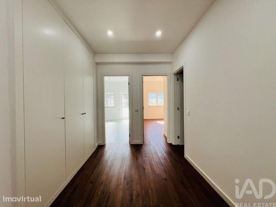 Apartamento T2 em Miranda do Corvo de 84 m2