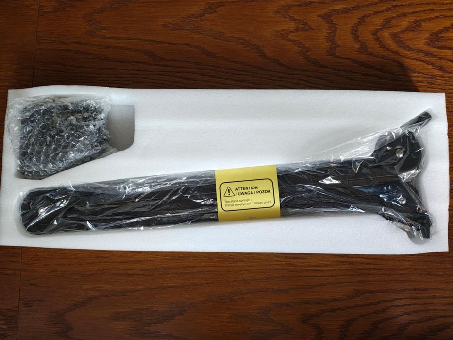 Mikrofon Mozos MKIT-900PRO i statyw SB36